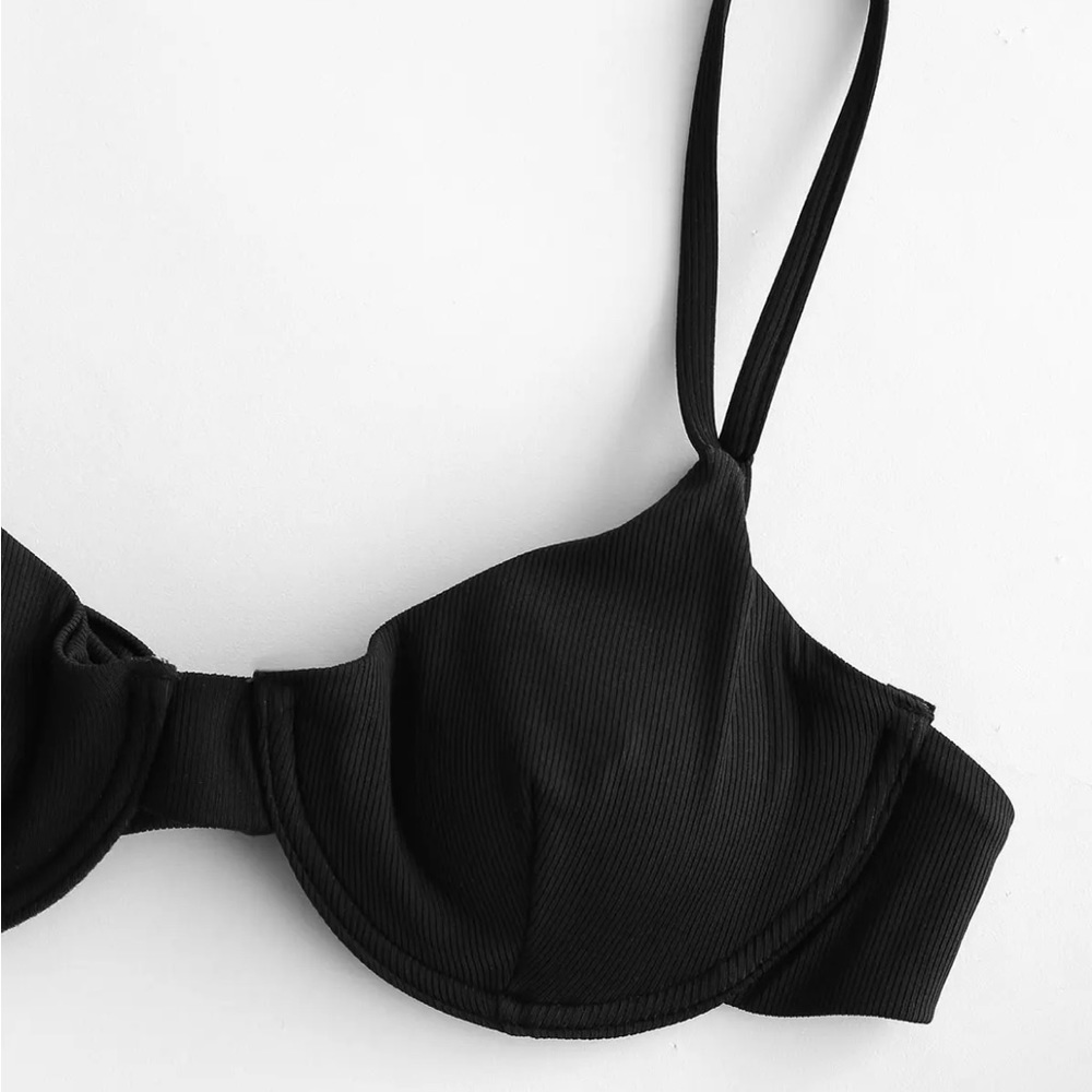 NWT Zaful Ribbed Bikini Top With Underwire. - Picture 3 of 5